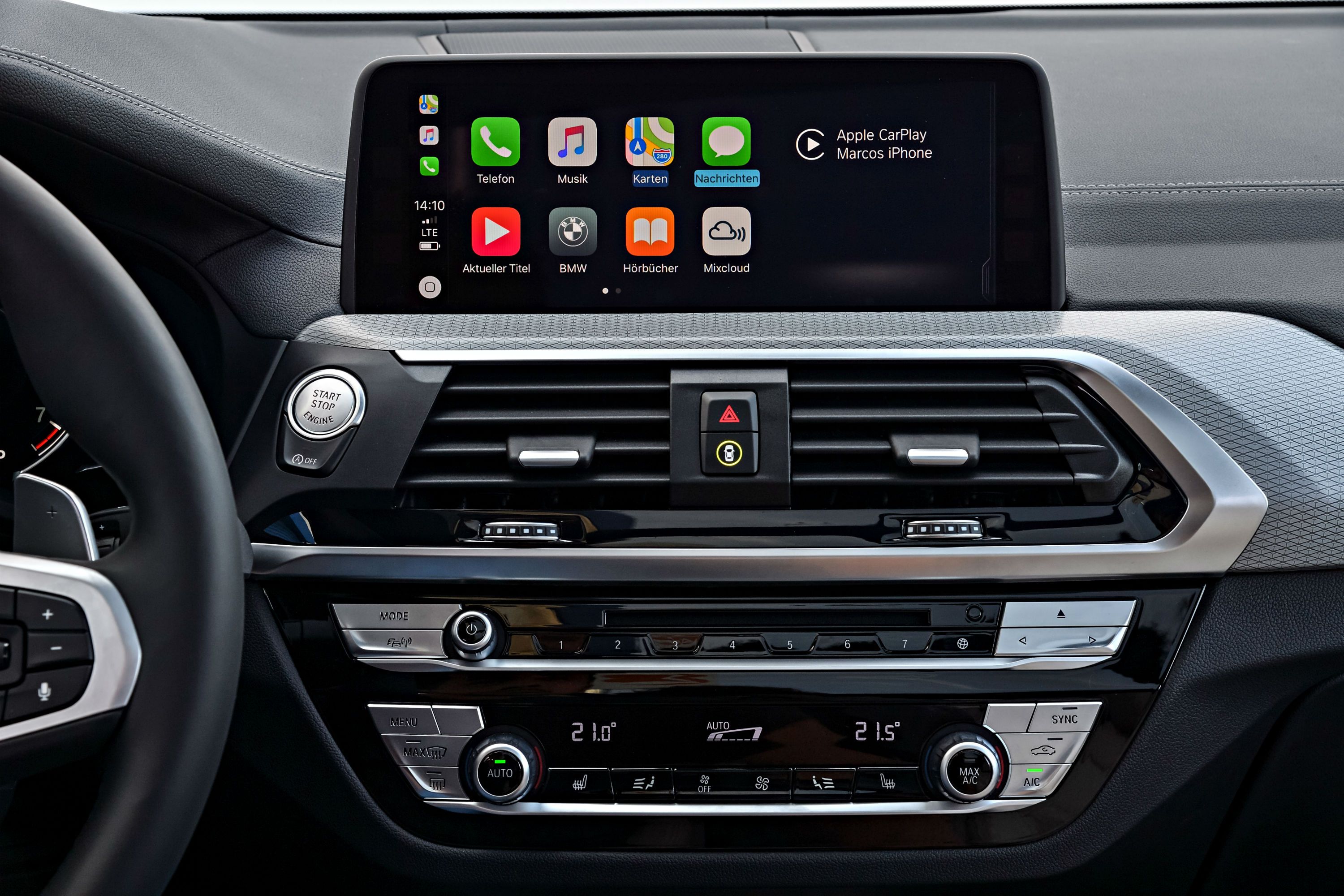 CARPLAY &amp; FULL ENTERTAINMENT UPGRADES