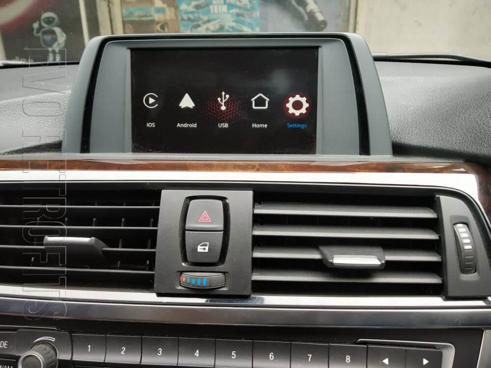 Finally added Apple CarPlay and reverse camera on my 2013 328i (F30) Total:  $380.00 : r/F30